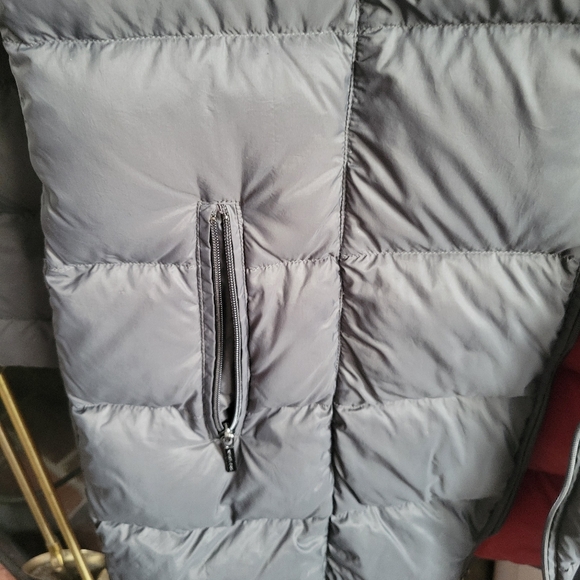 Michael Kors Jacket Womens XL Gray And Pink  Down Puffer Zip Up  Hoodie Coat - Picture 4 of 6